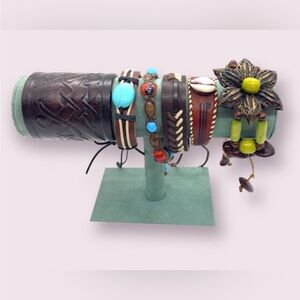 Vintage Bracelets Mixed Beaded Jewelry Lot